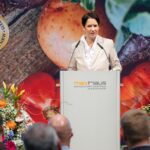 NRW-Landwirtschaftsministerin Silke Gorißen (CDU) bei der Verleihung des Landesehrenpreises für Lebensmittel aus Nordrhein-Westfalen.