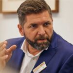 Porträt von Oliver Rob