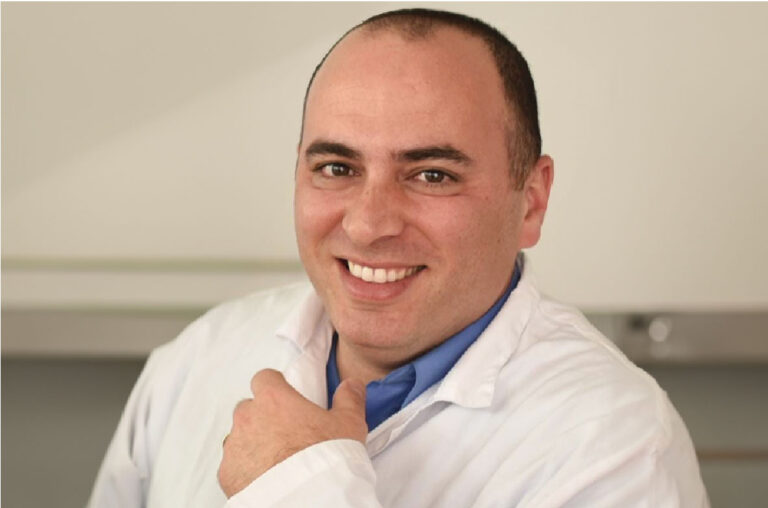 Portrait von Asaf Cohen