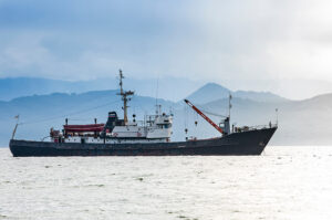 Fischereifahrzeug auf See