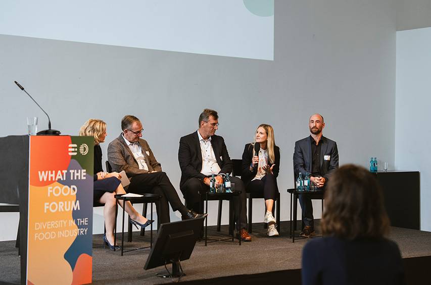 Prof. Claudia Kardys – Professorin für Ernährungskommunikation und Public Health, Hochschule Niederrhein diskutiert auf dem What the Food-Forum „Diversity in the Food Industry“