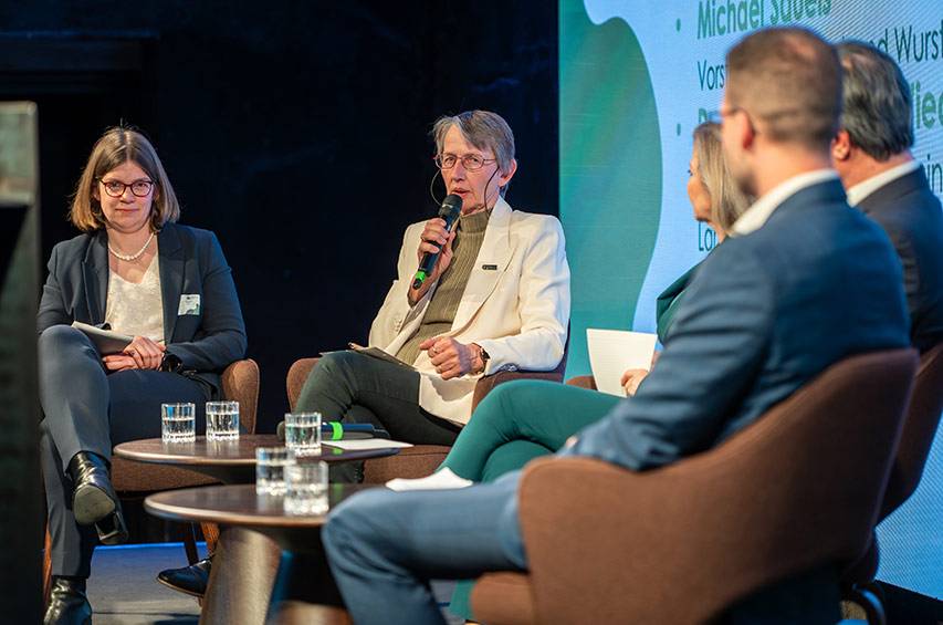 Dr. Monika Lahrssen-Wiederholt – Leiterin Abteilung 2, Bundesministerium für Landwirtschaft, Ernährung und Heimat, auf dem What the Food-Forum "Crisis-Proof"